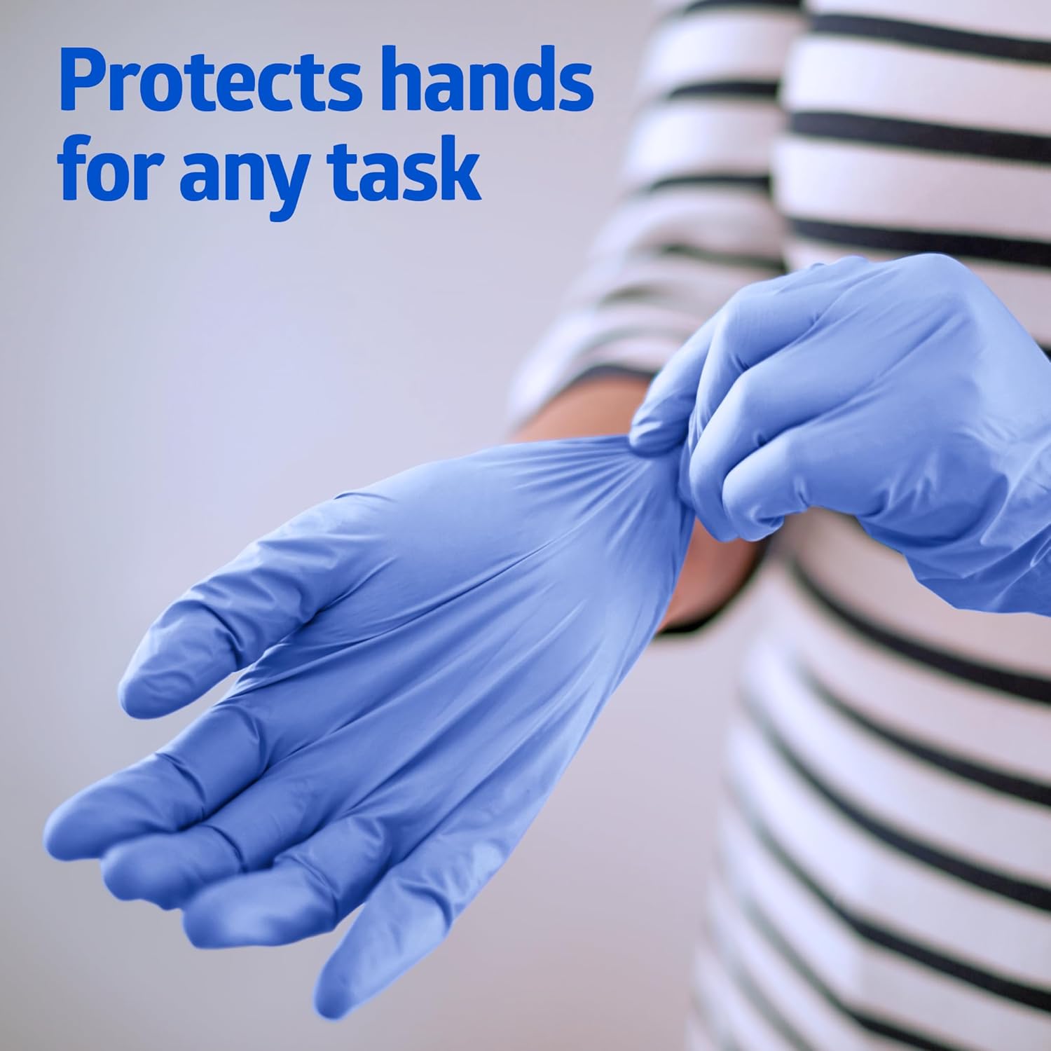 Medline SensiCare Ice Blue Nitrile Exam Gloves,Dark Blue Medium (Pack of 250)